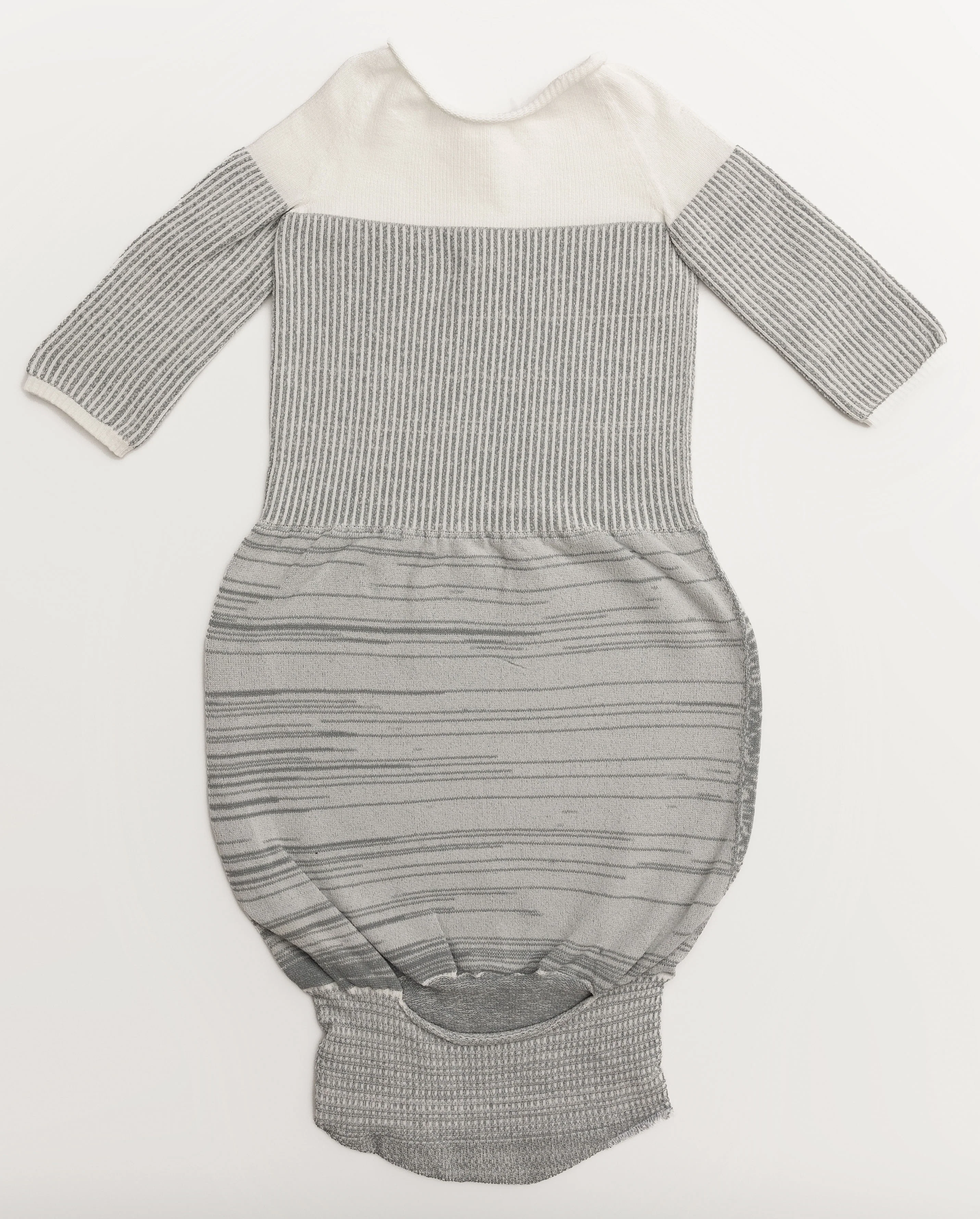Grey Arms Out™ Long Sleeve Sleep Sack - Image 10